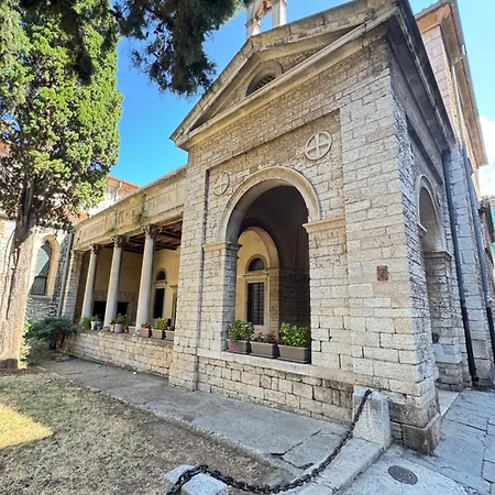 Apartman Flowers Pula, Center 2 Pula