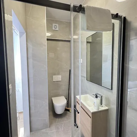 Apartament Flowers Pula, Center 2 Pula