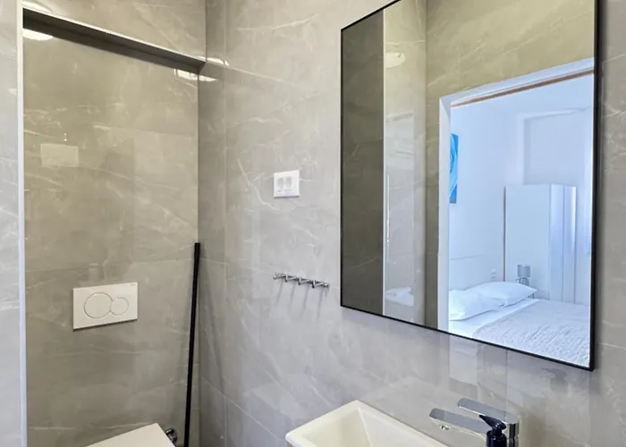 Flowers Pula, Center 2 Lejlighed *