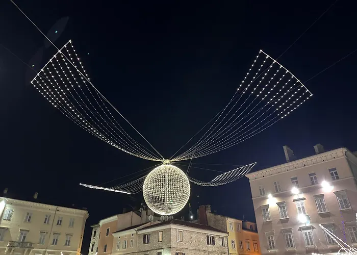 Lejlighed Flowers Pula, Center 2 *